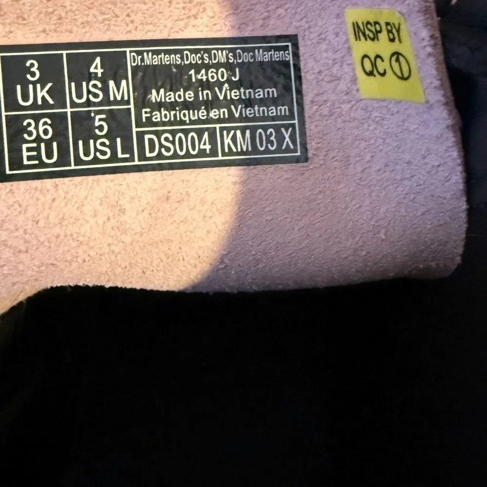 Dr Martens Junior 1460 Lace‎ Up Boots Patent Leather - Picture 5 of 5